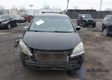 2010 Honda Odyssey Touring из США, поврежденный, VIN 5FNRL3H9XAB022304